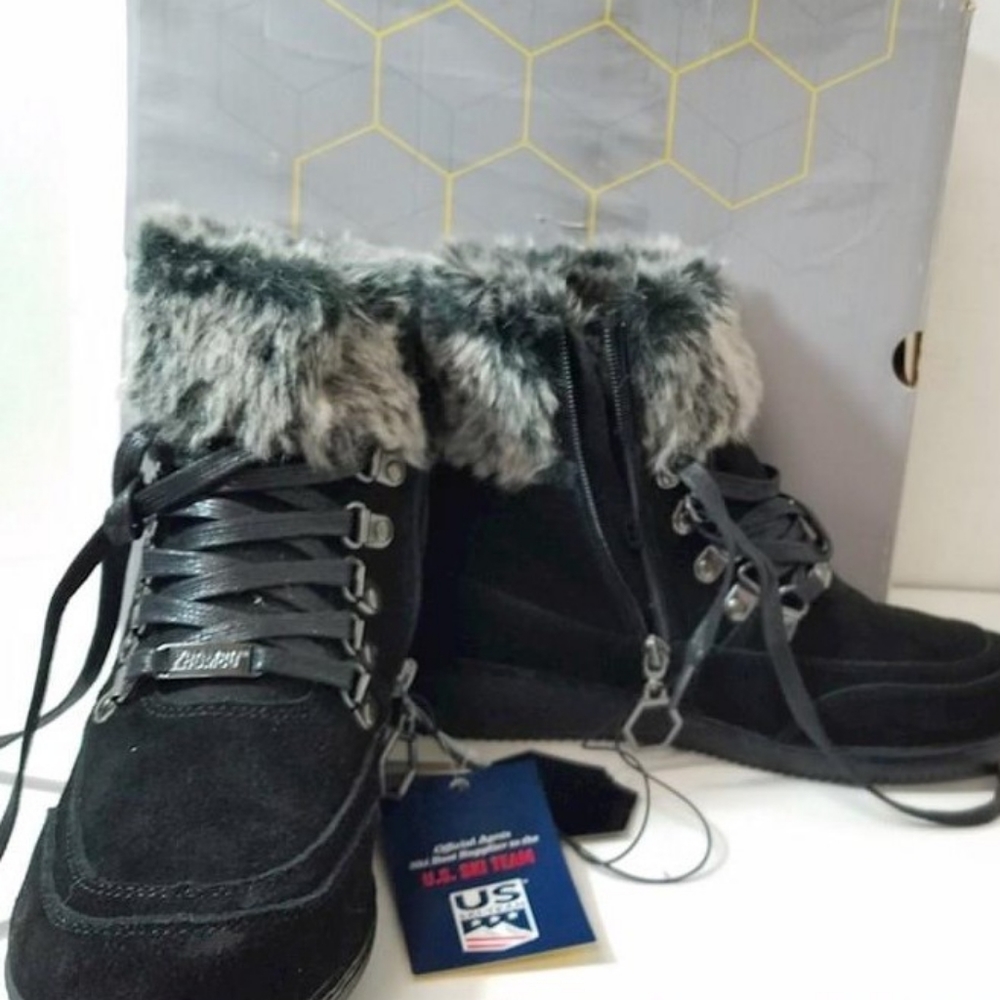 Khombu Francie Black Suede Boots Women's Size 8